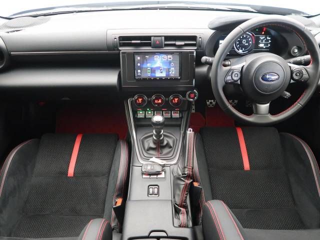 Subaru BRZ 2021-10 9162-1
