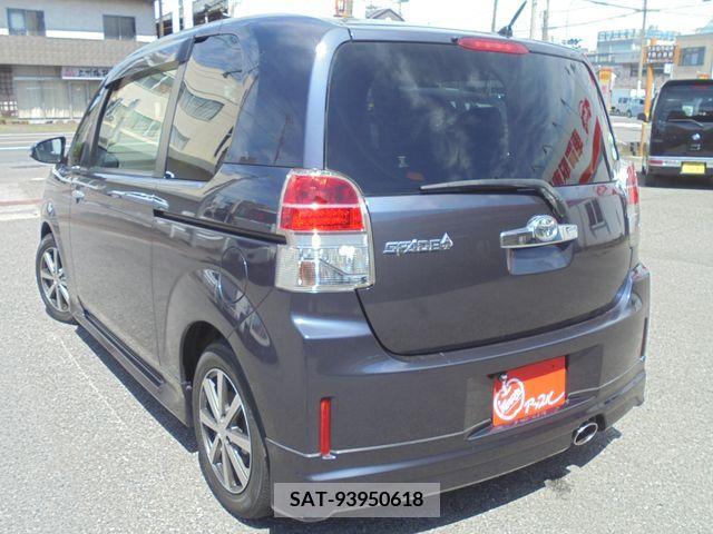 Toyota SPADE 2013-03 313690-2