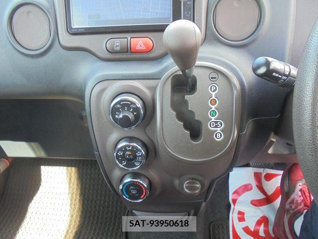 Toyota SPADE 2013-03 313690-15