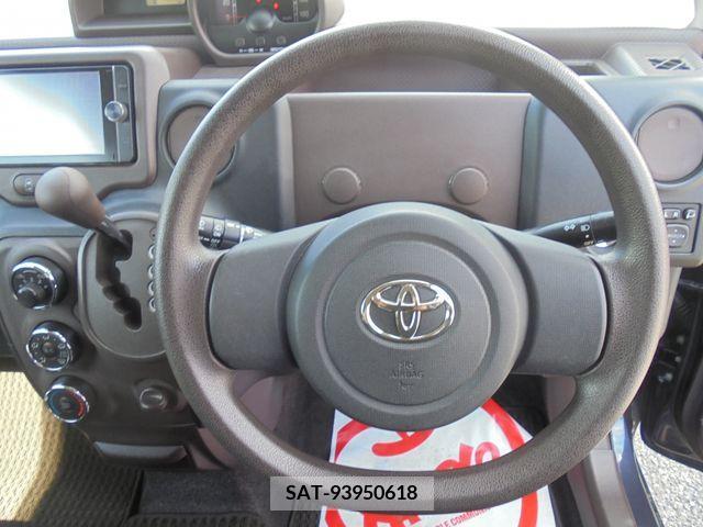 Toyota SPADE 2013-03 313690-16