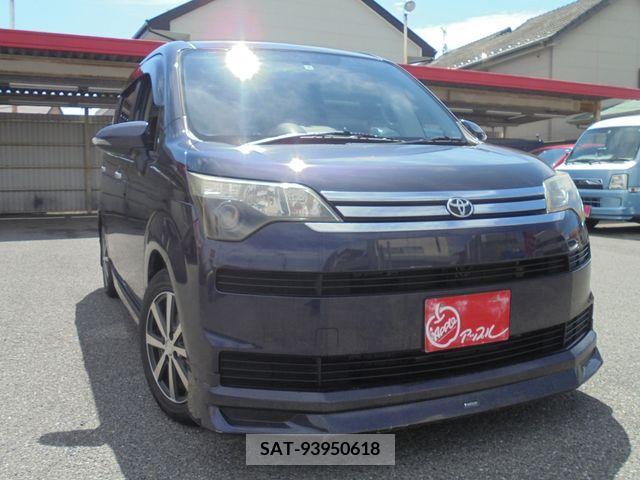 Toyota SPADE 2013-03 313690-4