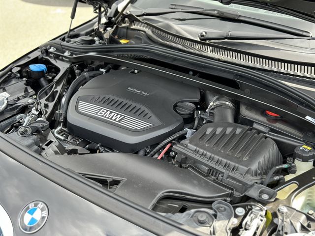Bmw 1 SERIES 2022-06 10361-29