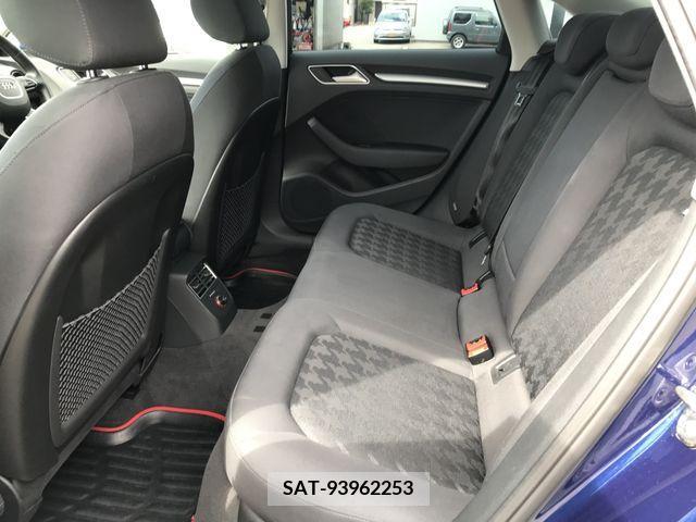 Audi A3 SEDAN 2015-07 338517-15