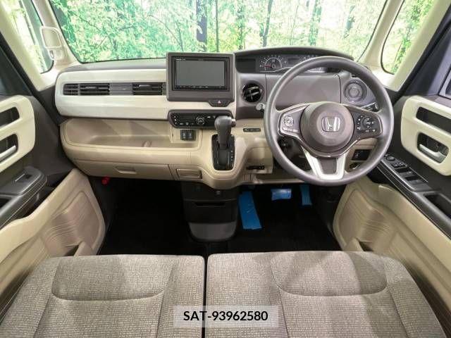 Honda N BOX 2019-03 343930-1