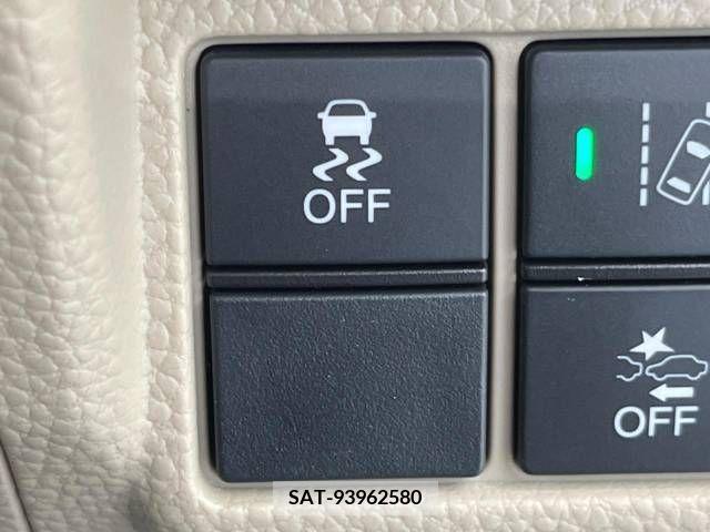 Honda N BOX 2019-03 343930-6