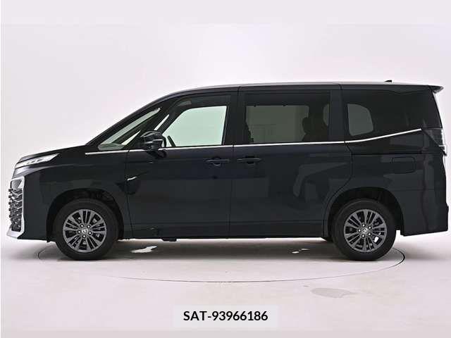 Toyota VOXY 2023-10 339835-2