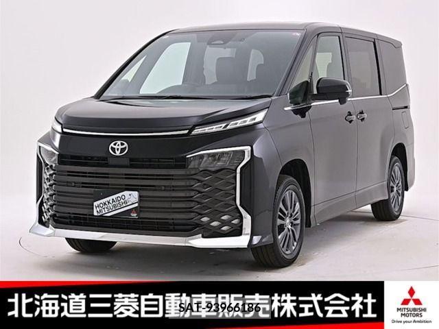 Toyota VOXY 2023-10 339835-0