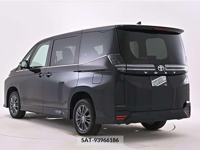 Toyota VOXY 2023-10 339835-19