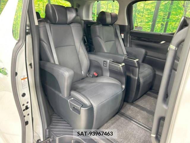 Toyota ALPHARD 2021-03 215364-10
