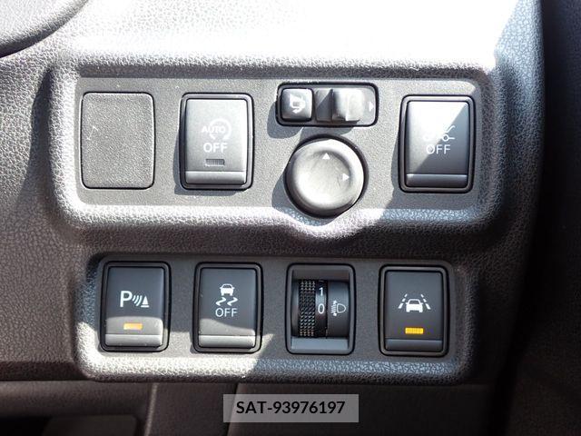 Nissan NOTE 2020-02 302456-7