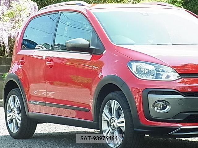 VolksWagen UP! 2017-06 243444-26