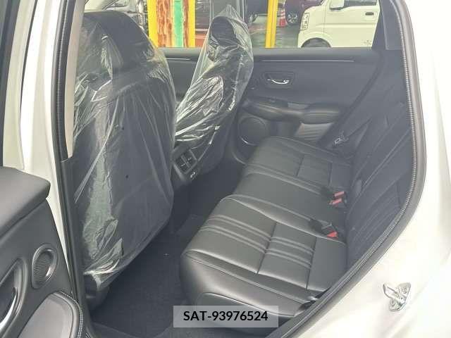 Honda ZR-V 2024-06 382222-5