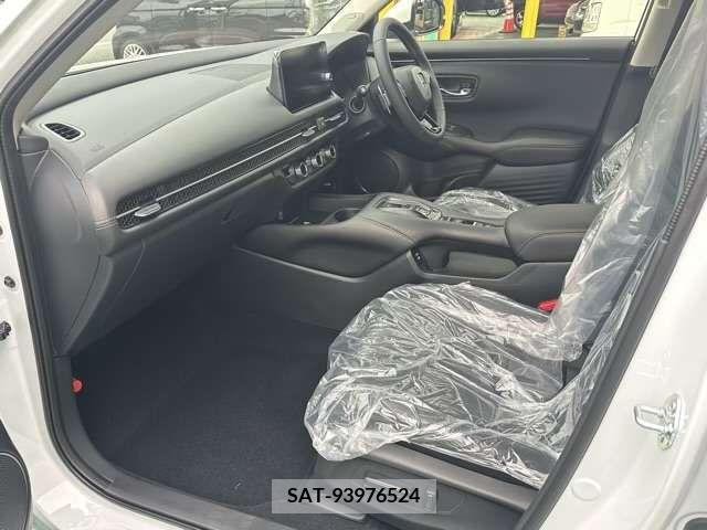 Honda ZR-V 2024-06 382222-4