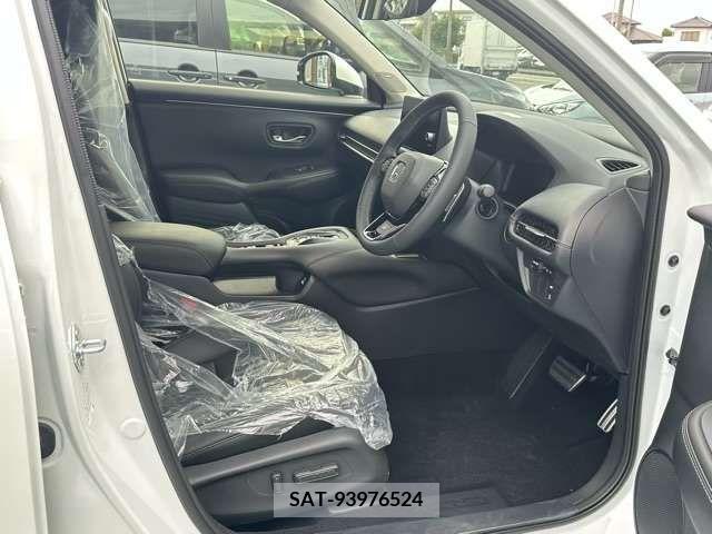 Honda ZR-V 2024-06 382222-15
