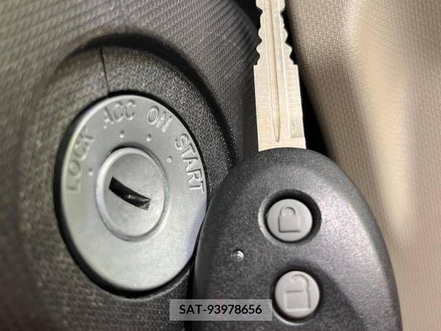 Daihatsu MOVE 2013-10 253028-5