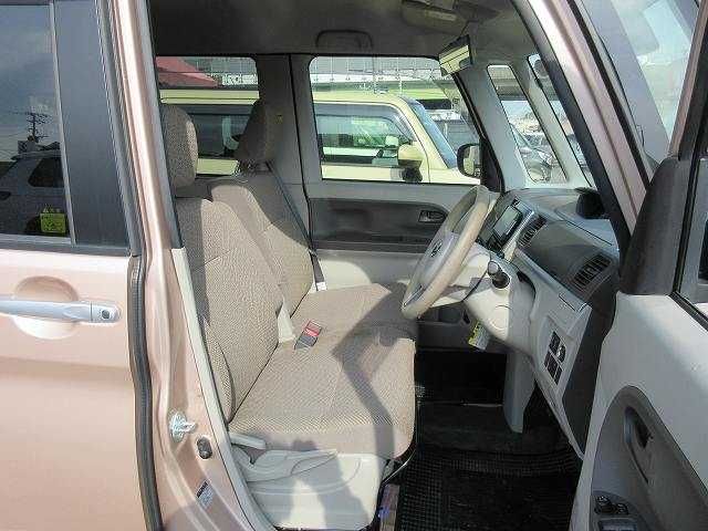 Daihatsu TANTO 2018-07 196439-11