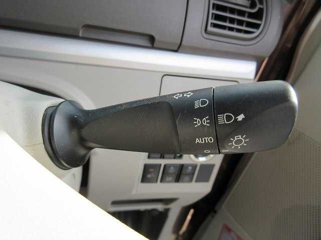 Daihatsu TANTO 2018-07 196439-10