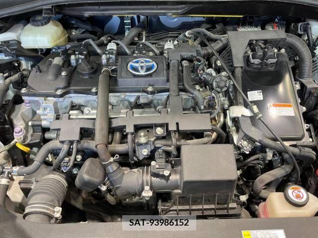 Toyota C-HR 2017-03 210301-18