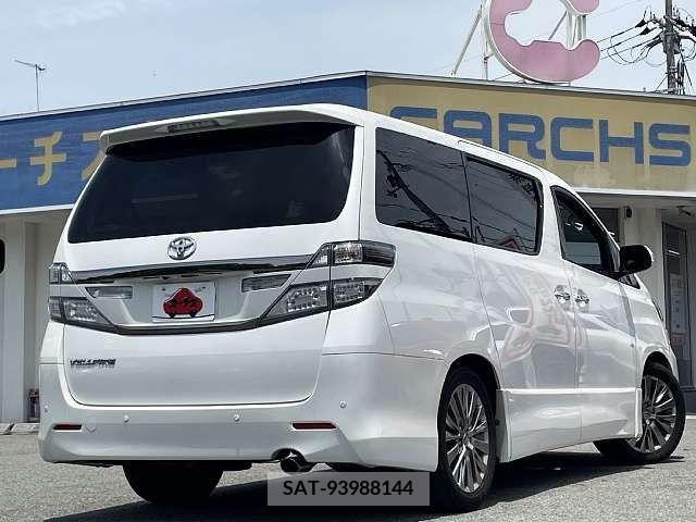 Toyota VELLFIRE 2013-11 381860-2