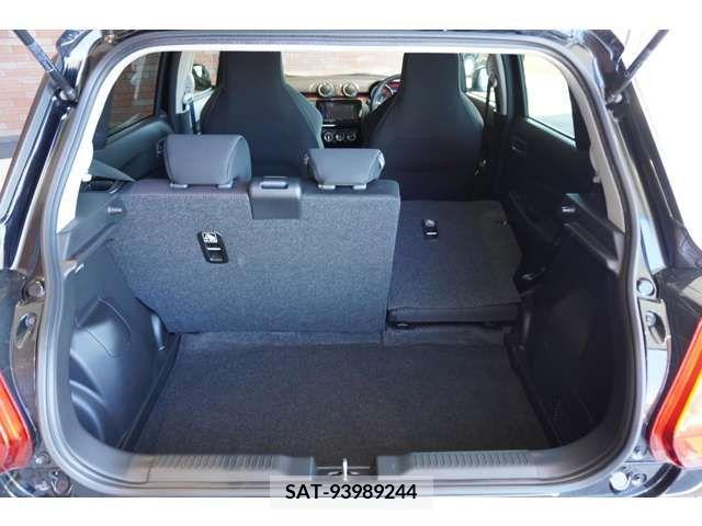 Suzuki SWIFT 2022-03 378959-13