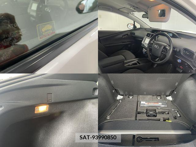 Toyota PRIUS 2019-03 322521-15