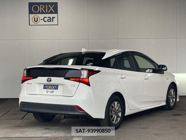 Toyota PRIUS 2019-03 322521-2