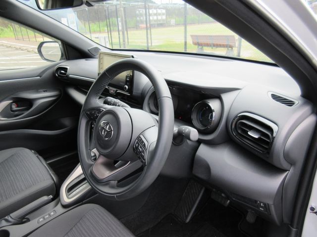 Toyota YARIS 2020-07 6727-1