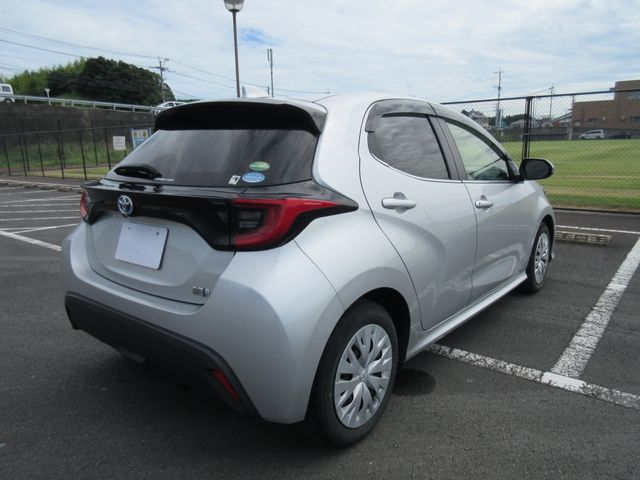 Toyota YARIS 2020-07 6727-15