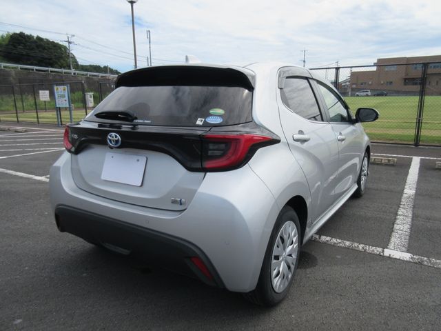 Toyota YARIS 2020-07 6727-14