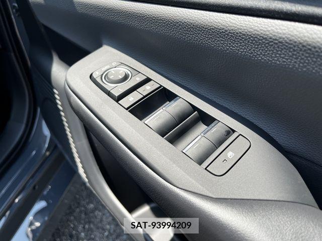 Toyota PRIUS 2023-12 380093-17