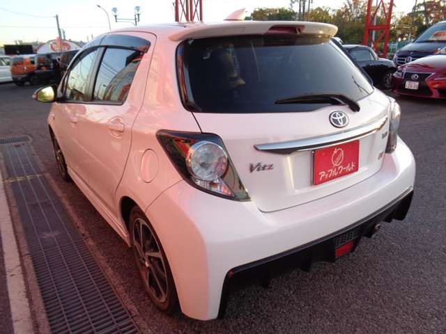 Toyota VITZ HYBRID 2018-12 190018-5