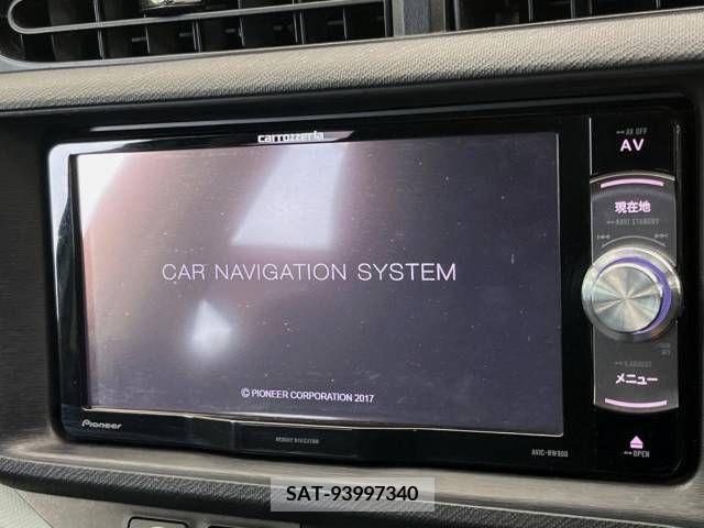 Toyota AQUA 2013-03 344805-2