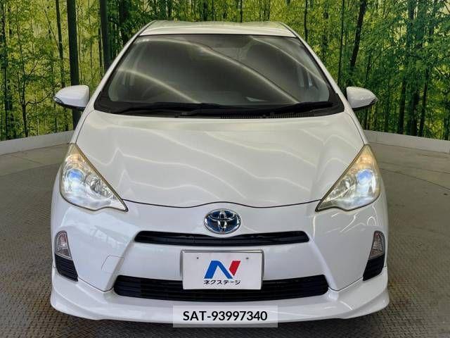Toyota AQUA 2013-03 344805-14