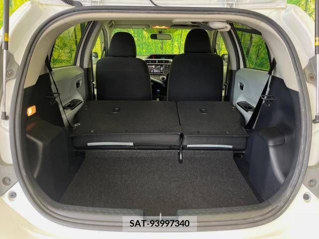 Toyota AQUA 2013-03 344805-10