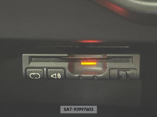 Nissan NOTE 2013-08 375574-4