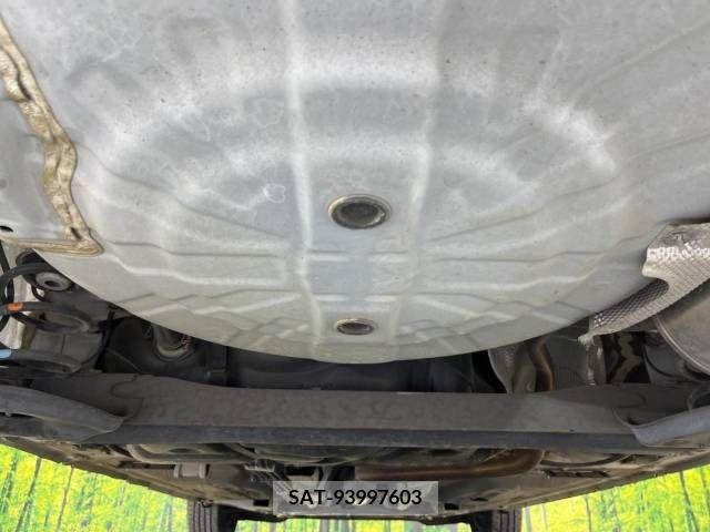 Nissan NOTE 2013-08 375574-19
