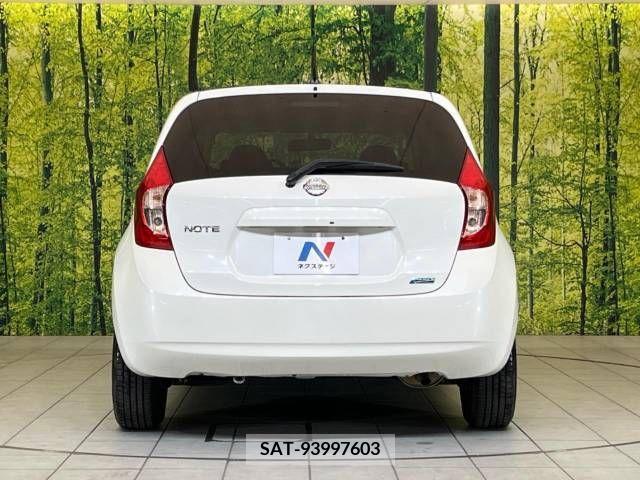 Nissan NOTE 2013-08 375574-17