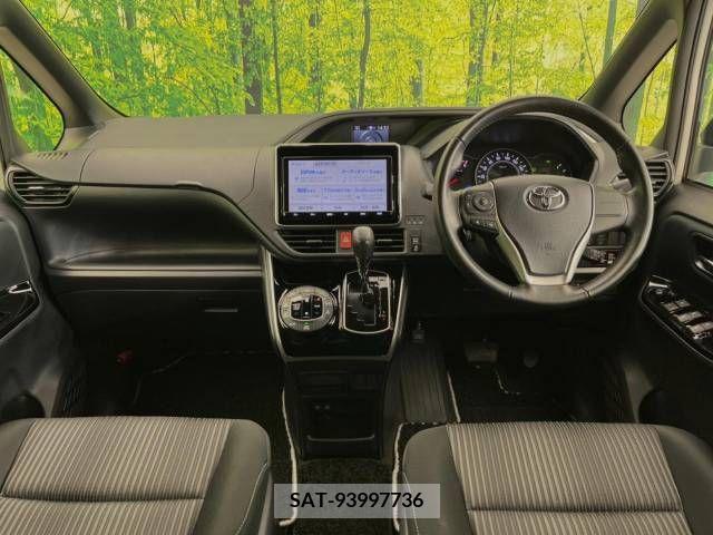 Toyota VOXY 2019-10 225160-1