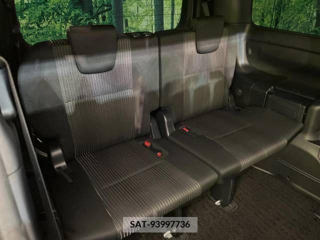 Toyota VOXY 2019-10 225160-10