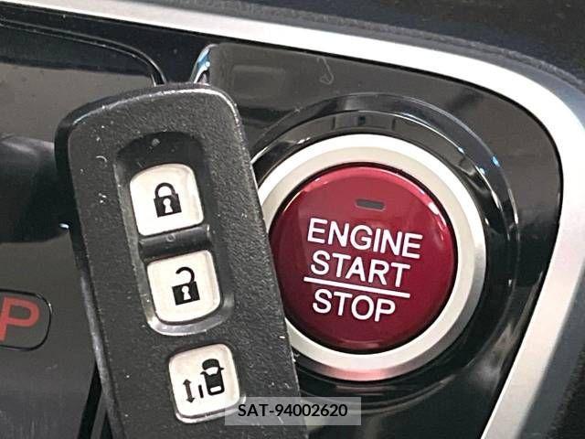 Honda N BOX CUSTOM 2015-09 373924-8