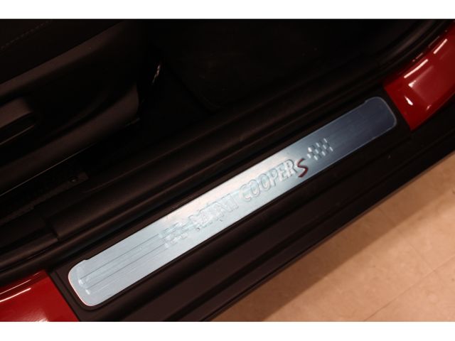 Bmw MINI 2019-09 25268-16