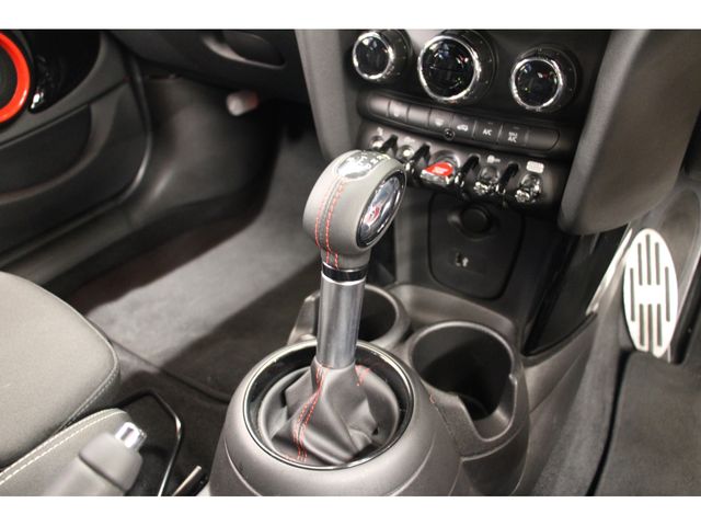 Bmw MINI 2019-09 25268-4
