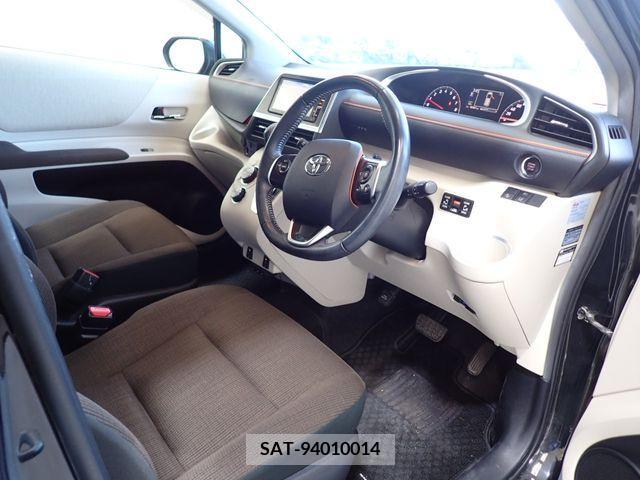 Toyota SIENTA 2017-02 208591-1