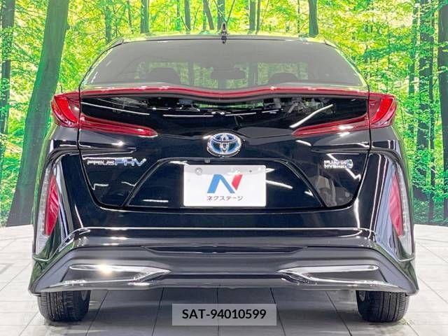 Toyota PRIUS PHV 2017-05 245808-15