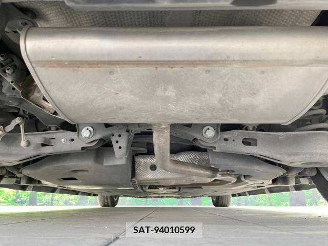 Toyota PRIUS PHV 2017-05 245808-19