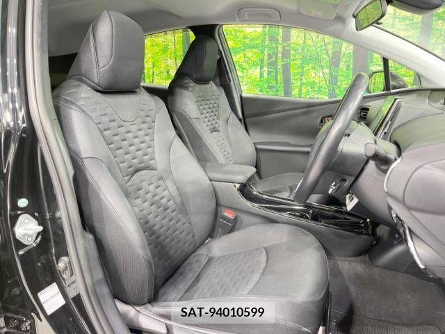 Toyota PRIUS PHV 2017-05 245808-8