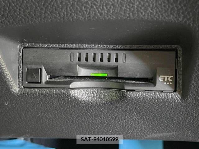 Toyota PRIUS PHV 2017-05 245808-7