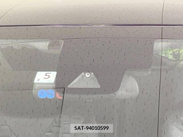 Toyota PRIUS PHV 2017-05 245808-4