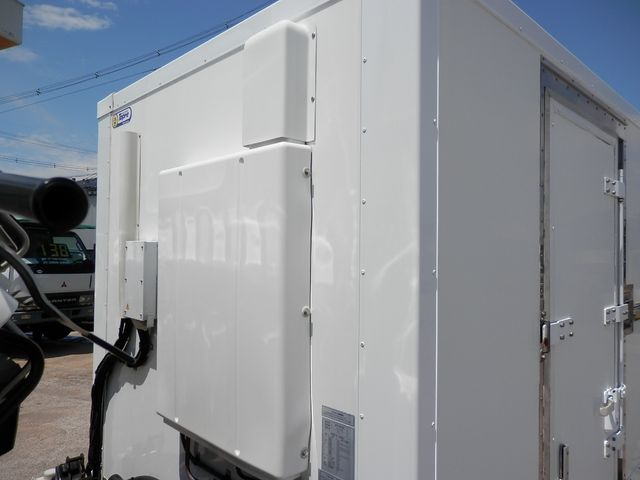 Mazda TITAN 2013-05 4779-7