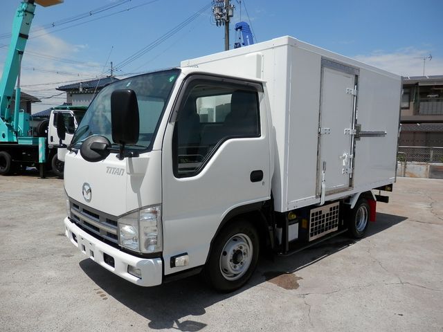 Mazda TITAN 2013-05 4779-0